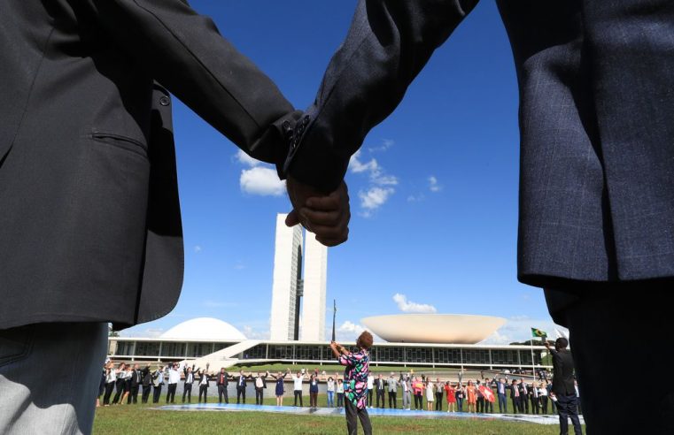 Seis pilares da democracia