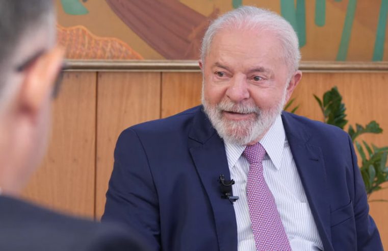 “É preciso falar de paz. O mundo inteiro está envolvido nessa guerra”, diz Lula sobre Rússia e Ucrânia