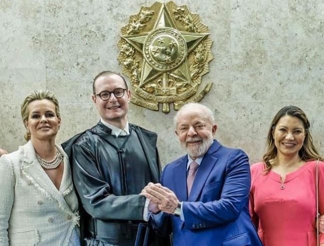 Cristiano Zanin é empossado ministro do Supremo Tributal Federal