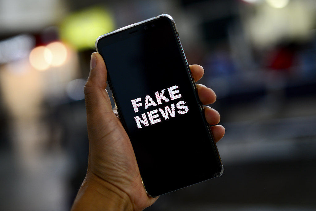 Rede internacional disseminou fake news para fomentar um golpe no Brasil