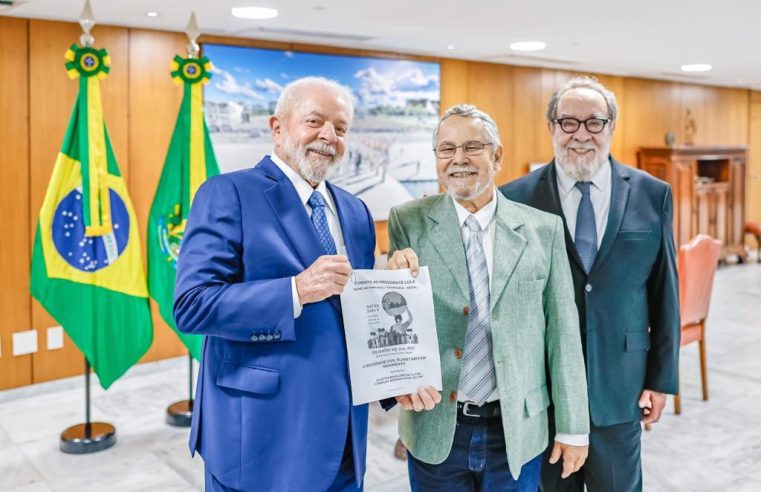Lula recebe primeiro brasileiro a presidir a Agência de Comunicação Internacional IPS