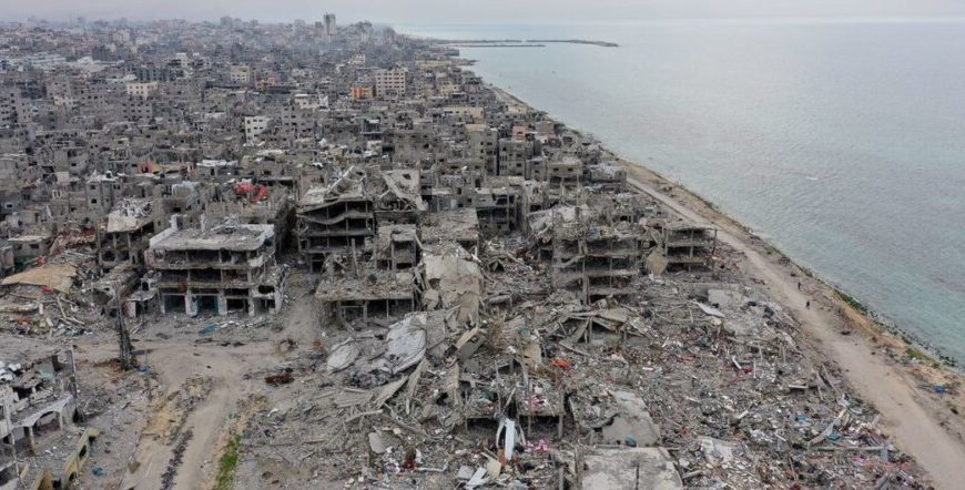 Remoção de escombros e bombas em Gaza exigirá 14 anos de trabalho