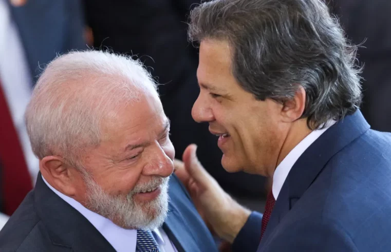 Lula reafirma compromisso com responsabilidade fiscal e dólar cai