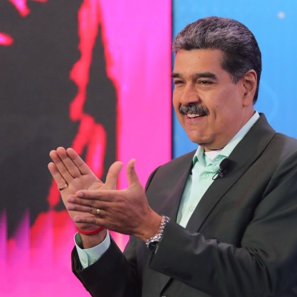Maduro rompe relação com Brasil, um de seus últimos aliados na região